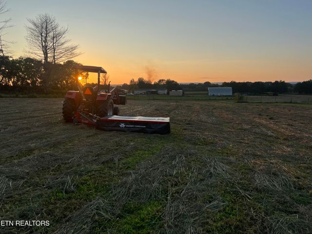 6978 Old Dixie Hwy, Spring City, TN 37381