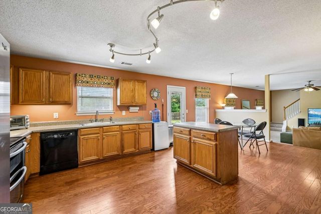 70 Fieldstone Drive, Powder Springs, GA 30127