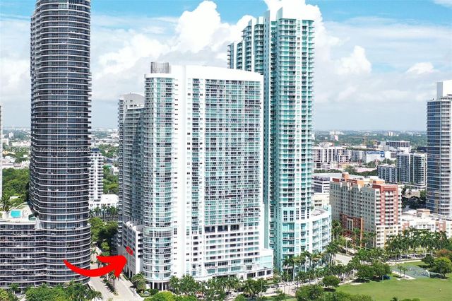 1800 N Bayshore Dr 512, Miami, FL 33132
