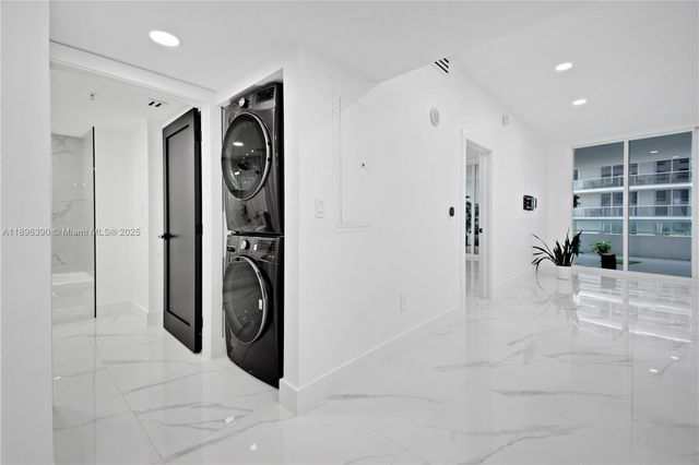1800 N Bayshore Dr 512, Miami, FL 33132