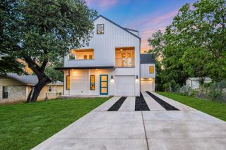 114 Lightsey RD 1, Austin, TX 78704