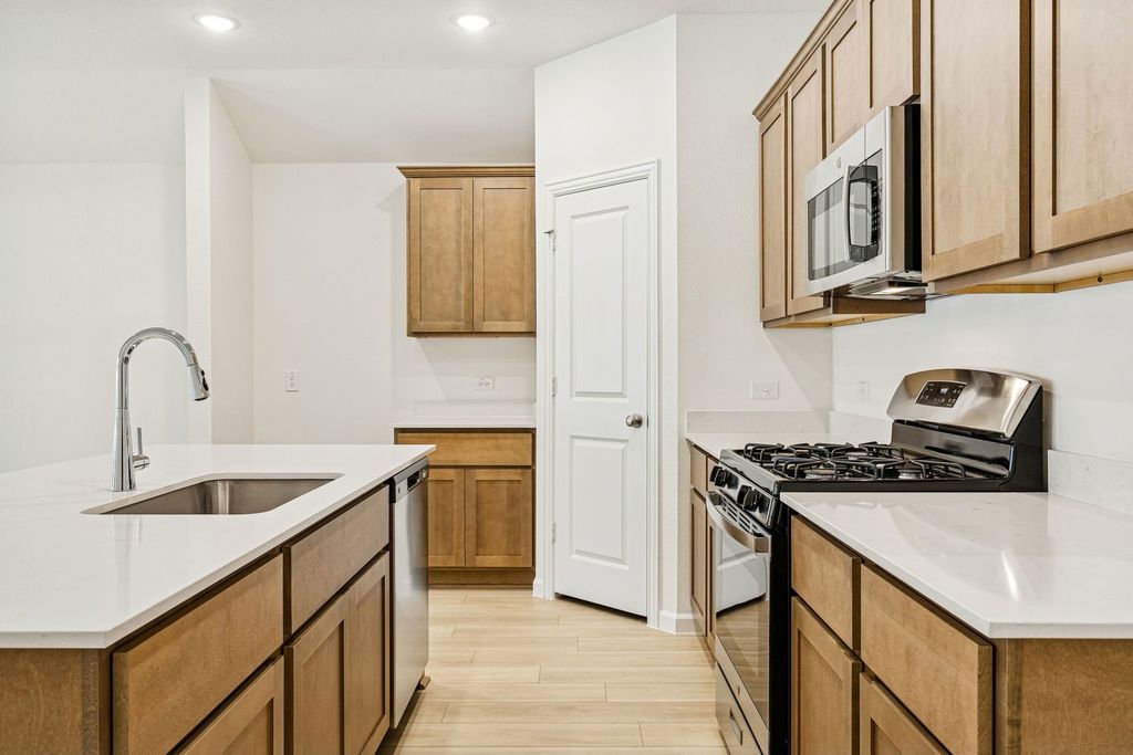 2538 Canadian Way, Crandall, TX 75114