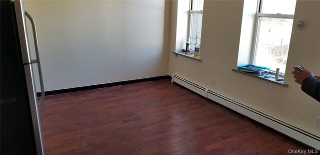 10515 Jamaica Avenue, Richmond Hill, NY 11418