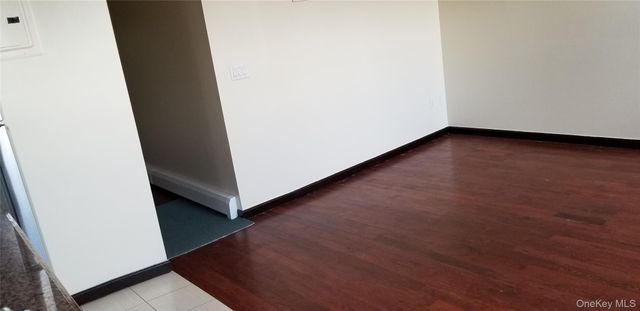 10515 Jamaica Avenue, Richmond Hill, NY 11418