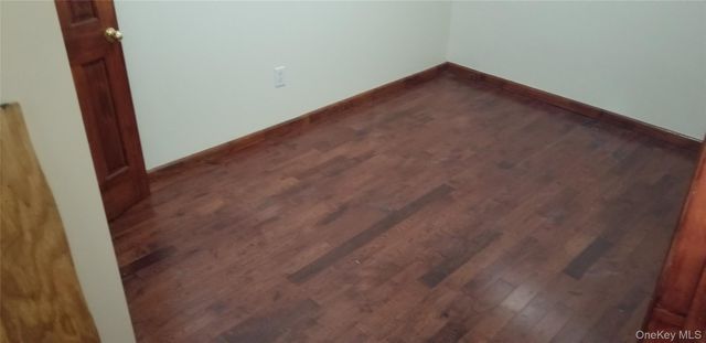 10515 Jamaica Avenue, Richmond Hill, NY 11418