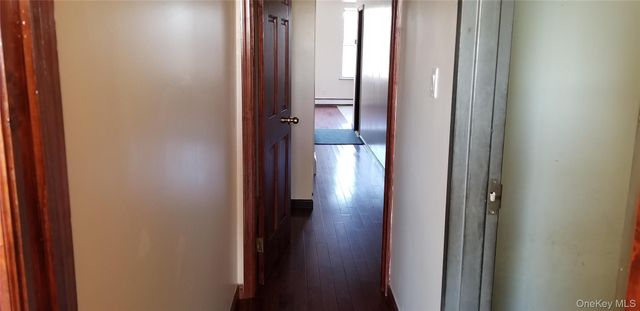 10515 Jamaica Avenue, Richmond Hill, NY 11418