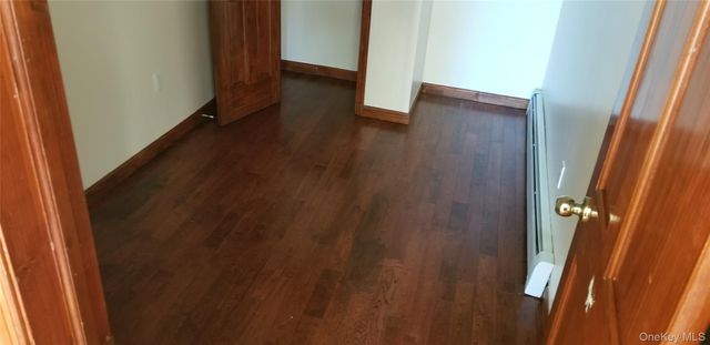 10515 Jamaica Avenue, Richmond Hill, NY 11418