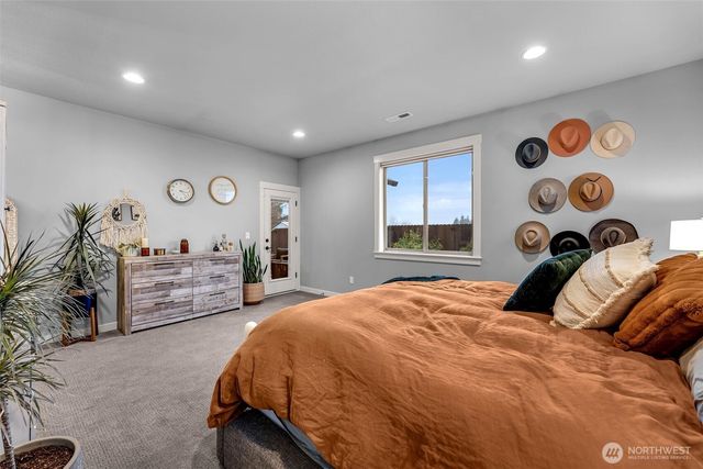 825 S Goose Loop, Ridgefield, WA 98642