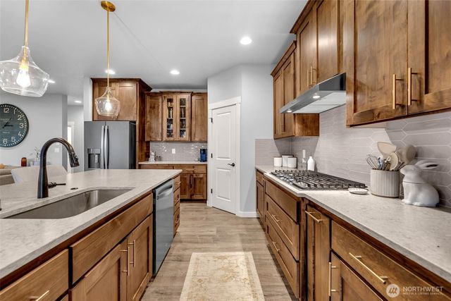 825 S Goose Loop, Ridgefield, WA 98642