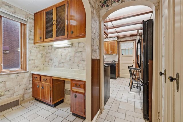 1026 Woodberry Rd, New Kensington, PA 15068