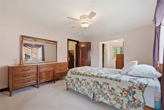 1026 Woodberry Rd, New Kensington, PA 15068