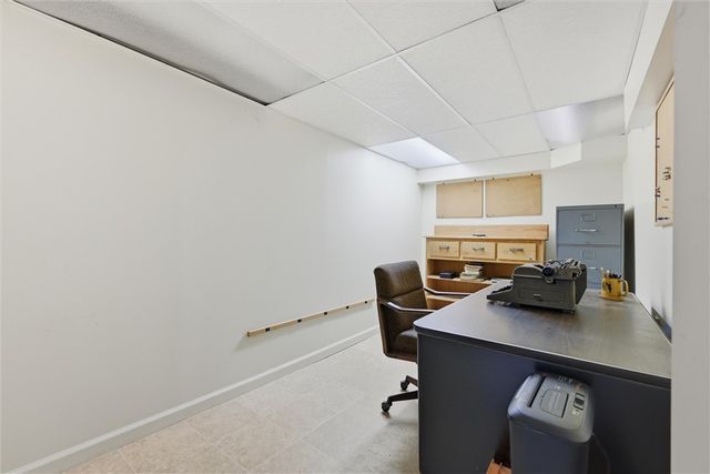 1026 Woodberry Rd, New Kensington, PA 15068