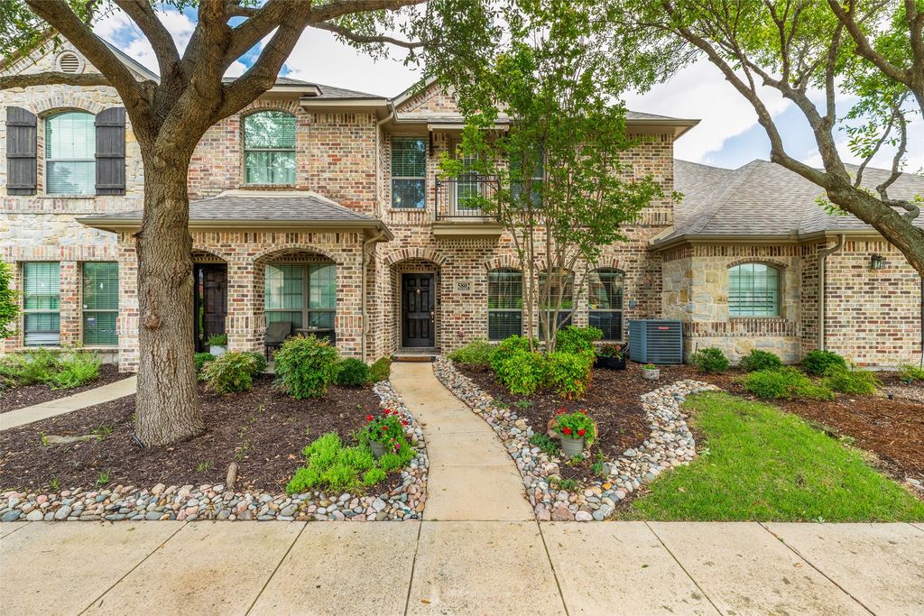 5802 Antique Rose Trail, Fairview, TX 75069