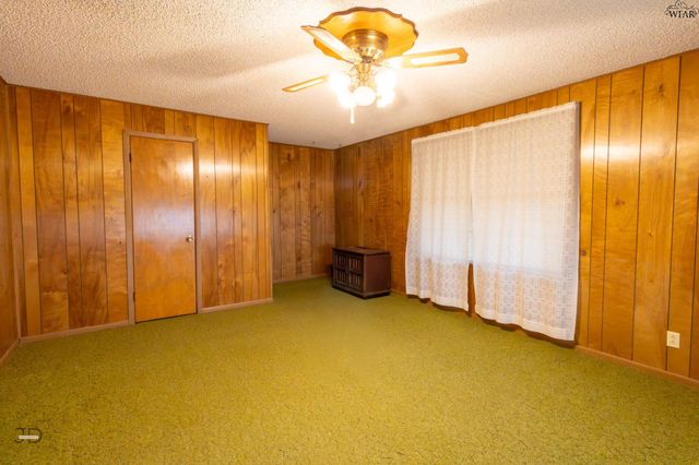 2905 OLD ELECTRA ROAD, Iowa Park, TX 76367