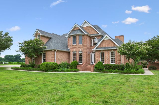 3539 Liberty Rd, Winchester, TN 37398