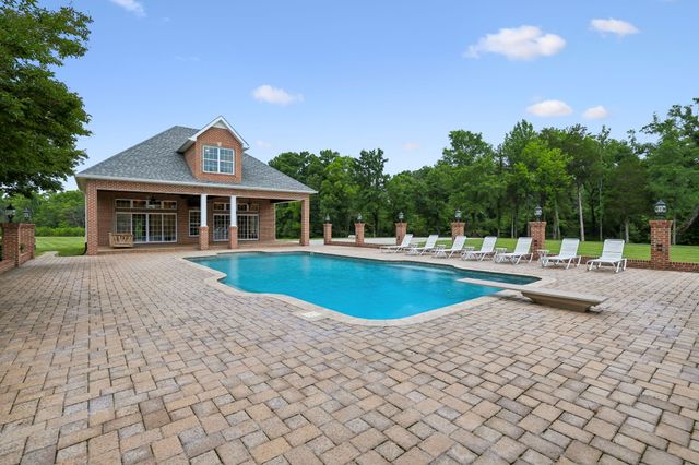 3539 Liberty Rd, Winchester, TN 37398