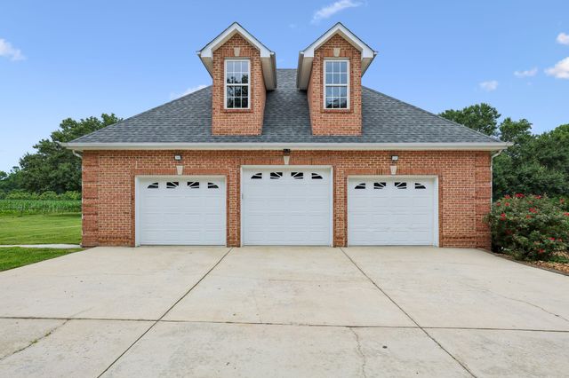 3539 Liberty Rd, Winchester, TN 37398
