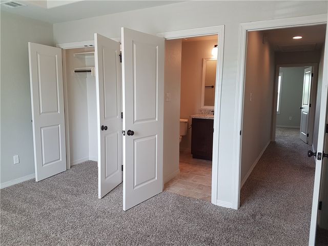 107 Ehlinger Drive, Bryan, TX 77801