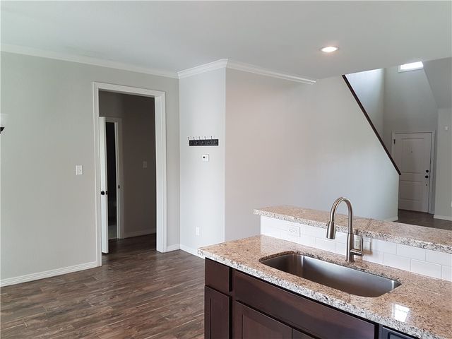 107 Ehlinger Drive, Bryan, TX 77801