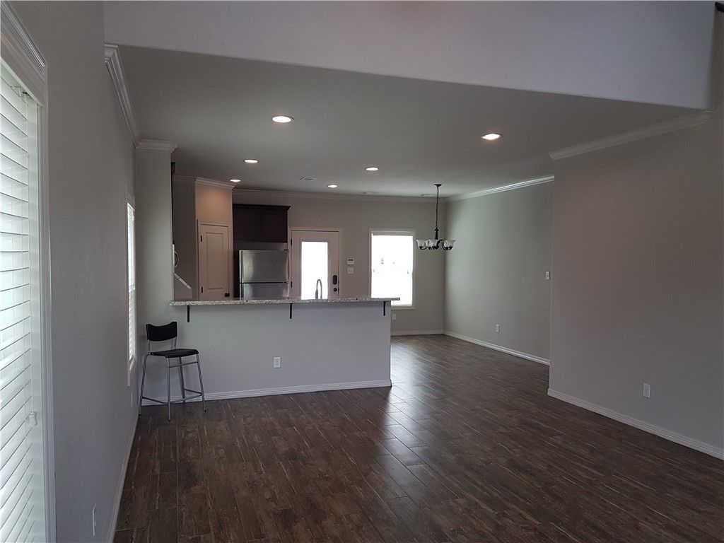 107 Ehlinger Drive, Bryan, TX 77801 — photo 3