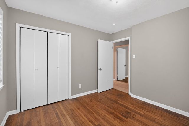 134 W HOLMES RD, Memphis, TN 38109