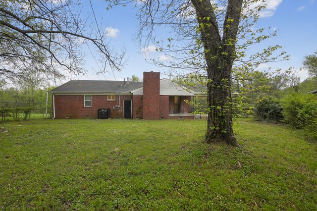 134 W HOLMES RD, Memphis, TN 38109