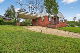 134 W HOLMES RD, Memphis, TN 38109