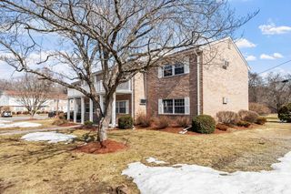 40 C Washington Park Drive 12, Andover, MA 01810