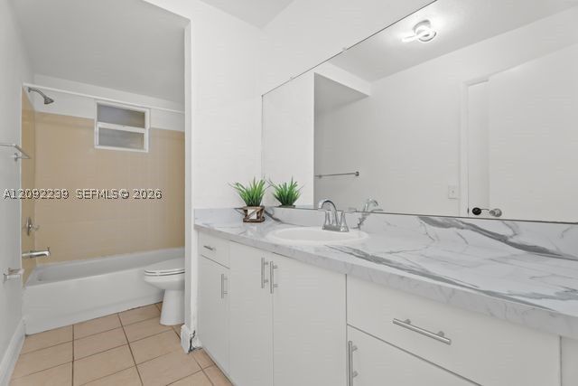 17255 SW 95th Ave D153, Palmetto Bay, FL 33157