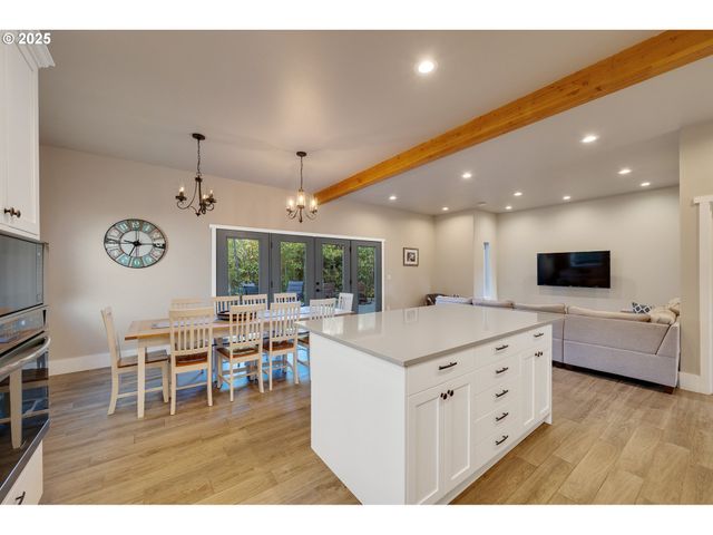 4380 SEQUOIA Loop, Tillamook, OR 97141
