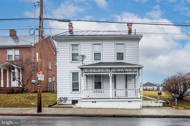 408 S QUEEN ST, Littlestown, PA 17340