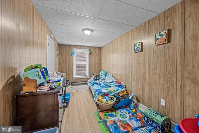 408 S QUEEN ST, Littlestown, PA 17340