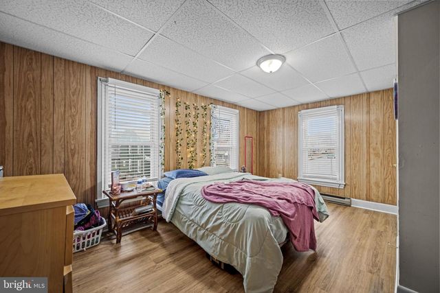 408 S QUEEN ST, Littlestown, PA 17340