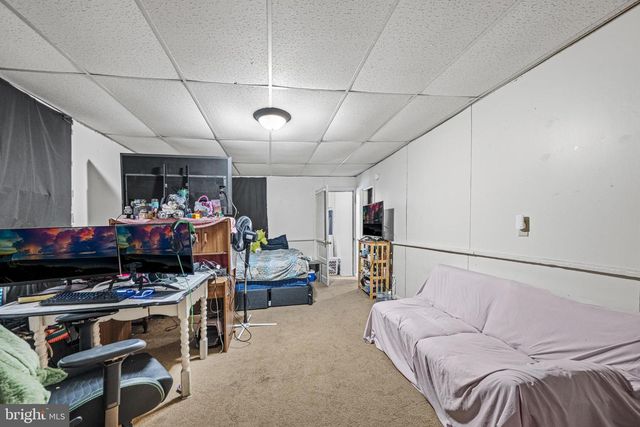 408 S QUEEN ST, Littlestown, PA 17340