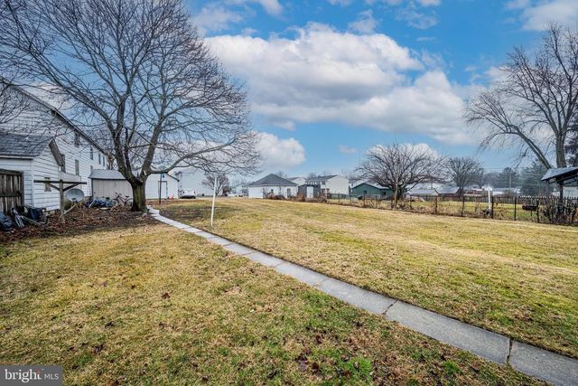 408 S QUEEN ST, Littlestown, PA 17340