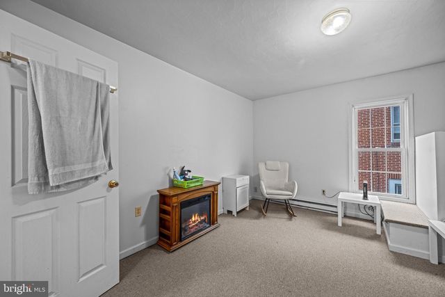 408 S QUEEN ST, Littlestown, PA 17340