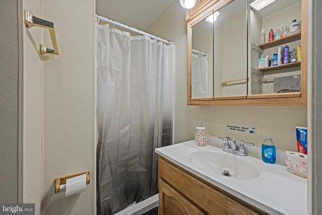 408 S QUEEN ST, Littlestown, PA 17340