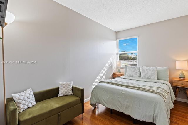 4119 Coral Springs Dr C6, Coral Springs, FL 33065