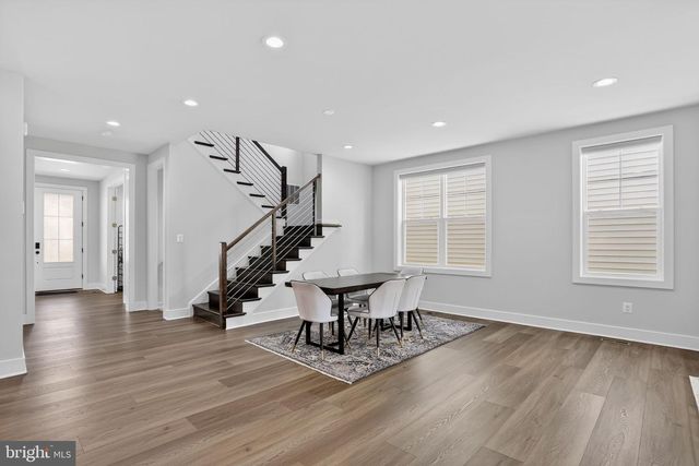 41961 BLAIR WOODS DR, Brambleton, VA 20148