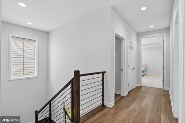 41961 BLAIR WOODS DR, Brambleton, VA 20148