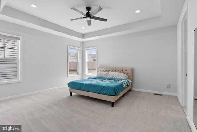 41961 BLAIR WOODS DR, Brambleton, VA 20148