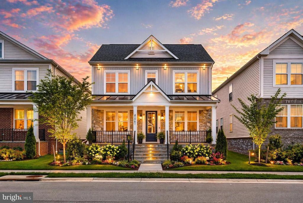 41961 BLAIR WOODS DR, Brambleton, VA 20148