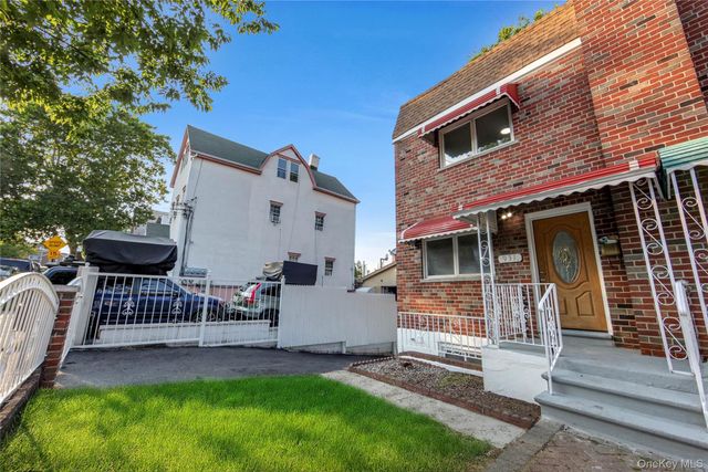 931 E 232nd Street, Bronx, NY 10466