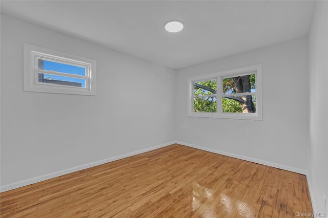 931 E 232nd Street, Bronx, NY 10466