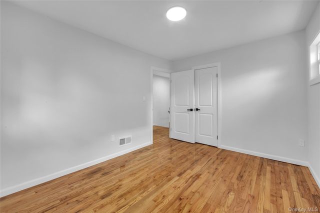 931 E 232nd Street, Bronx, NY 10466