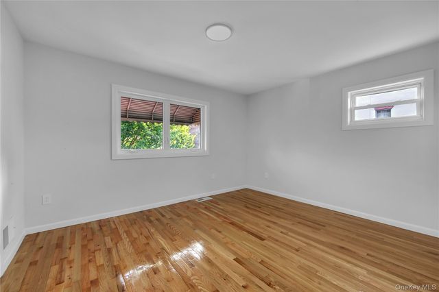 931 E 232nd Street, Bronx, NY 10466