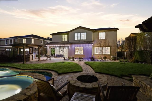 50 Tilton Avenue, Morgan Hill, CA 95037