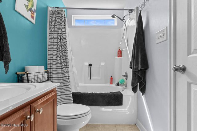 120 Eagle Ridge Drive, Beulaville, NC 28518