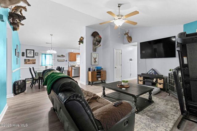 120 Eagle Ridge Drive, Beulaville, NC 28518