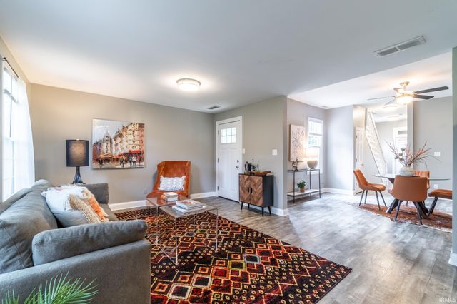 807 W Washington Boulevard, Fort Wayne, IN 46802